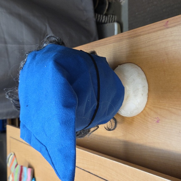 Gnome/dwarf Costume Childs Size 4-5 - Picture 11 of 11